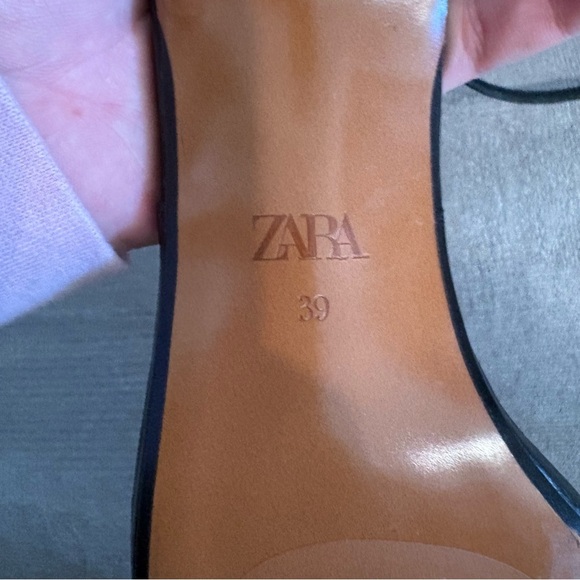 Zara Black Strappy Square Toe Heels Size 9 - Picture 2 of 9